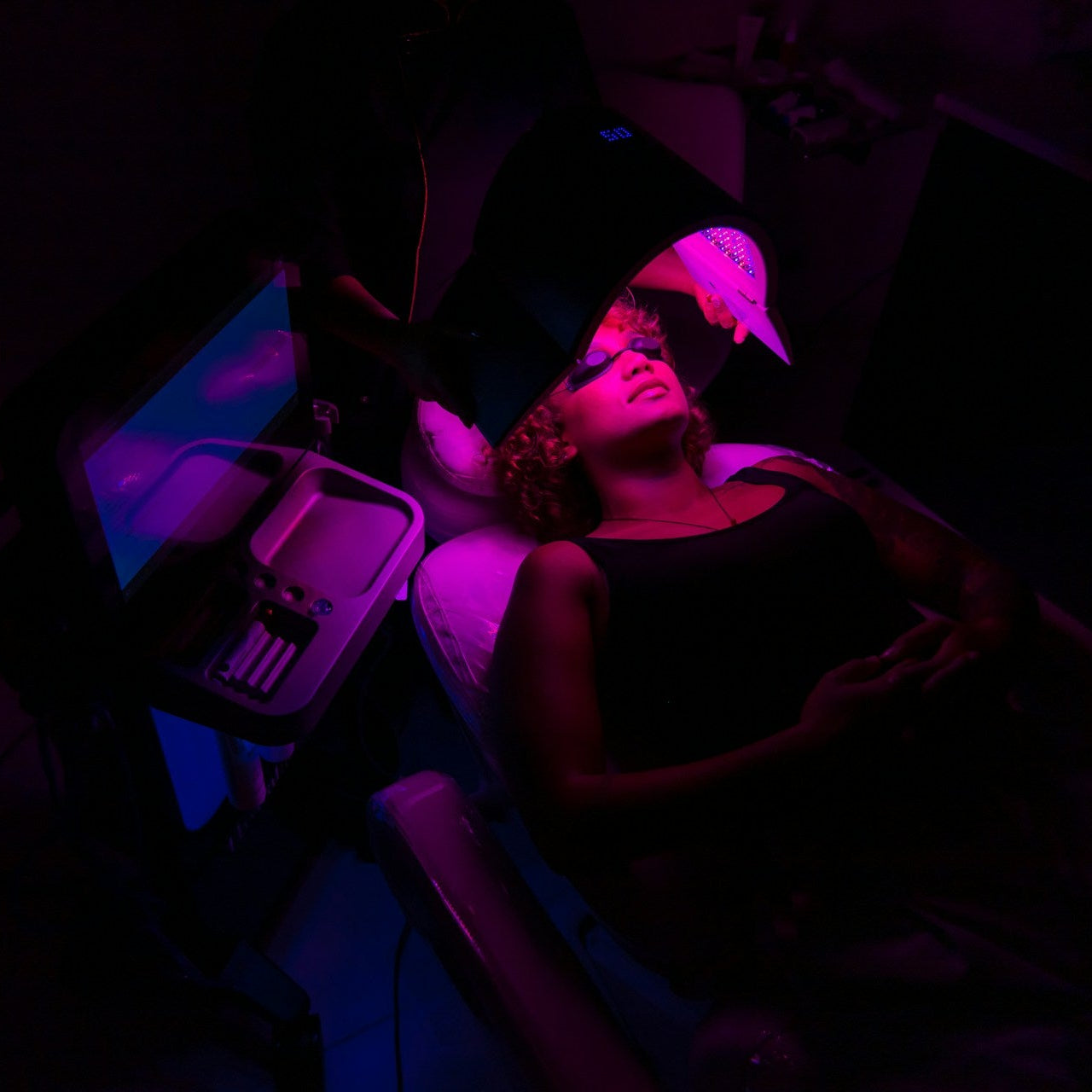 medical grade led skin Rejuvenation Treatment image 3
