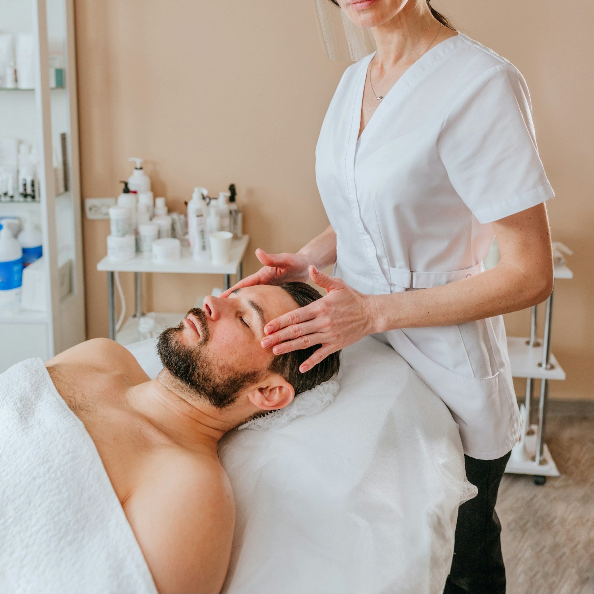 Skin Consultation Treatment Image 2
